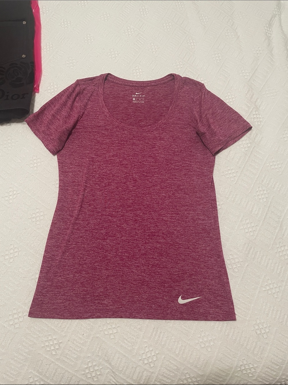 🌹FREE w/purchase Nike Women's Short Sleeve Heathered Berry Performance Tee XS